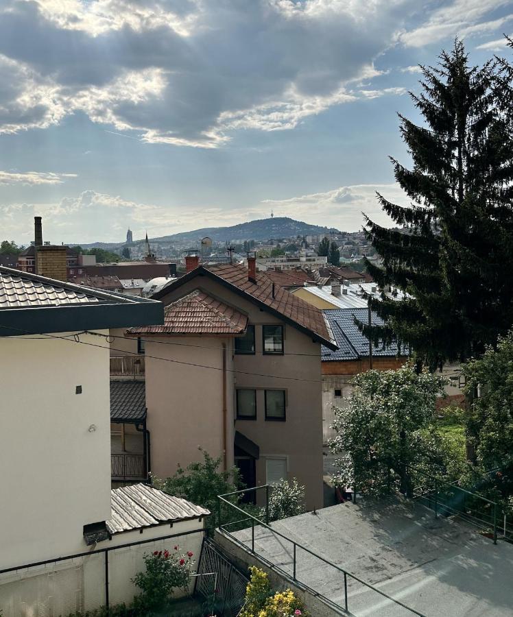 B Home Apartment For Rent Saraievo Exterior foto